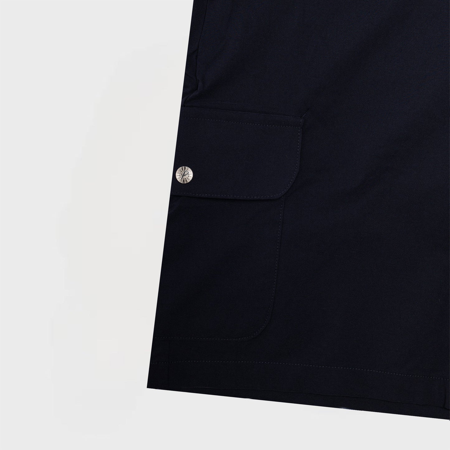 ROAD SHORTS | NAVY