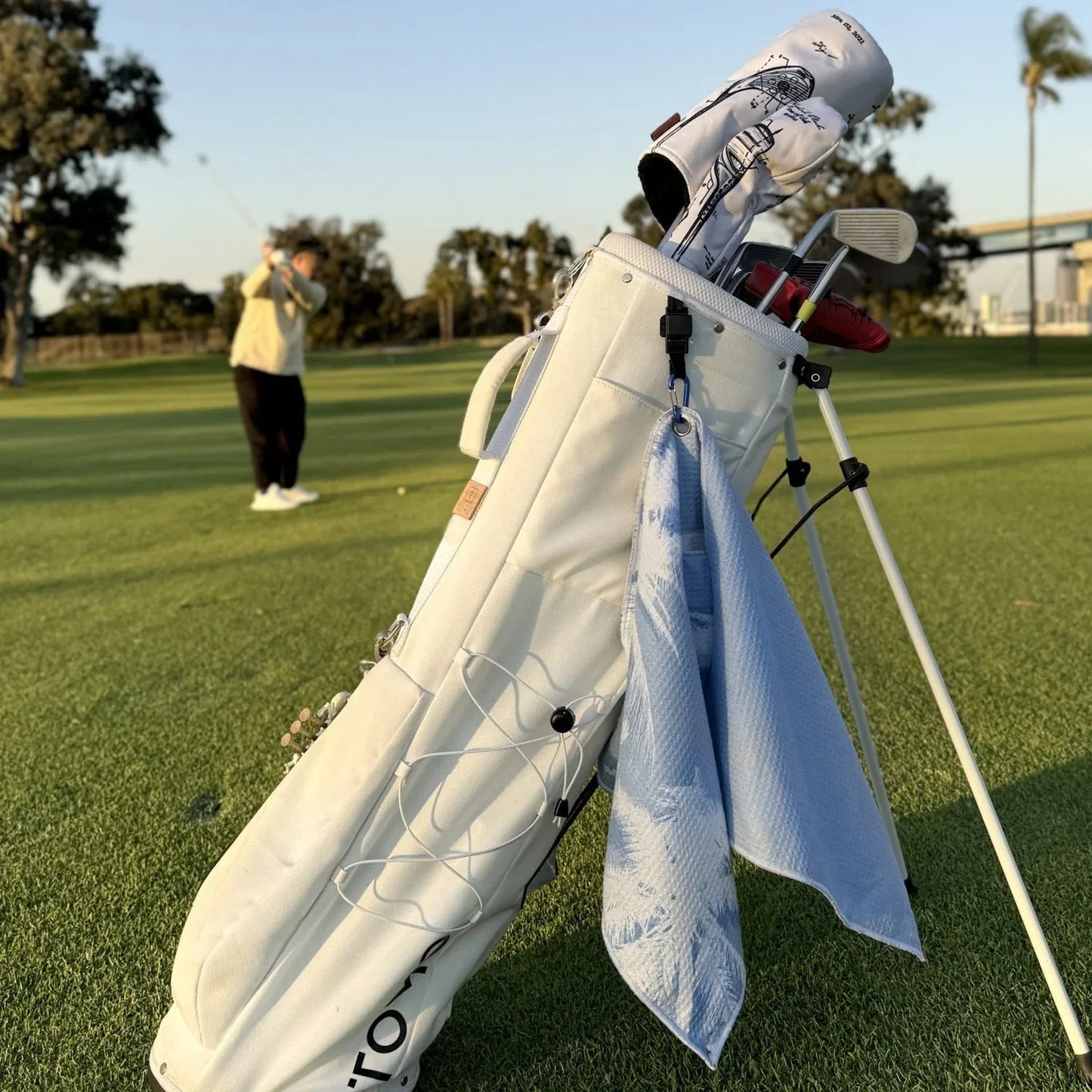 Palm Utility Towel - GOLF LEAGUE