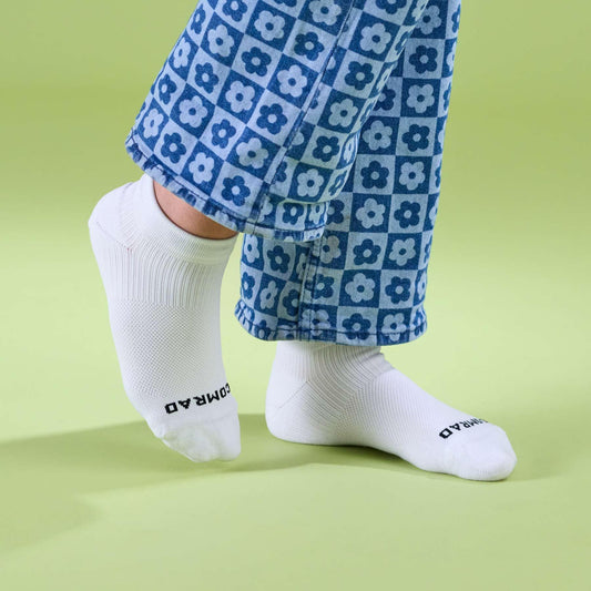 ANK-SL-1900-Solid-Nylon_white_lifestyle2 - GOLF LEAGUE