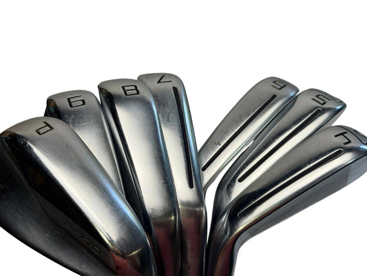 TaylorMade P770/P790 Combo Iron Set 4-PW C-Taper 130 X-Stiff (Used)