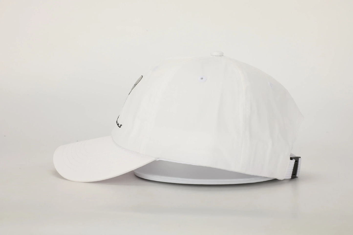 White hat - GOLF LEAGUE