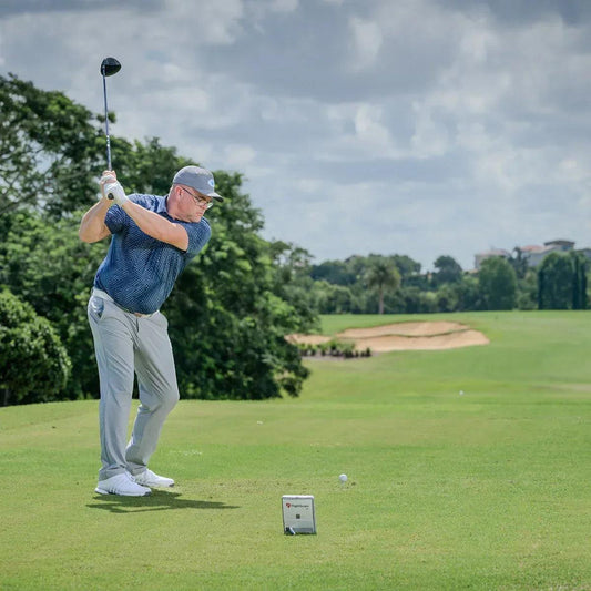 Mevo-Gen2-Launch-Monitor-outdoor-2 - GOLF LEAGUE