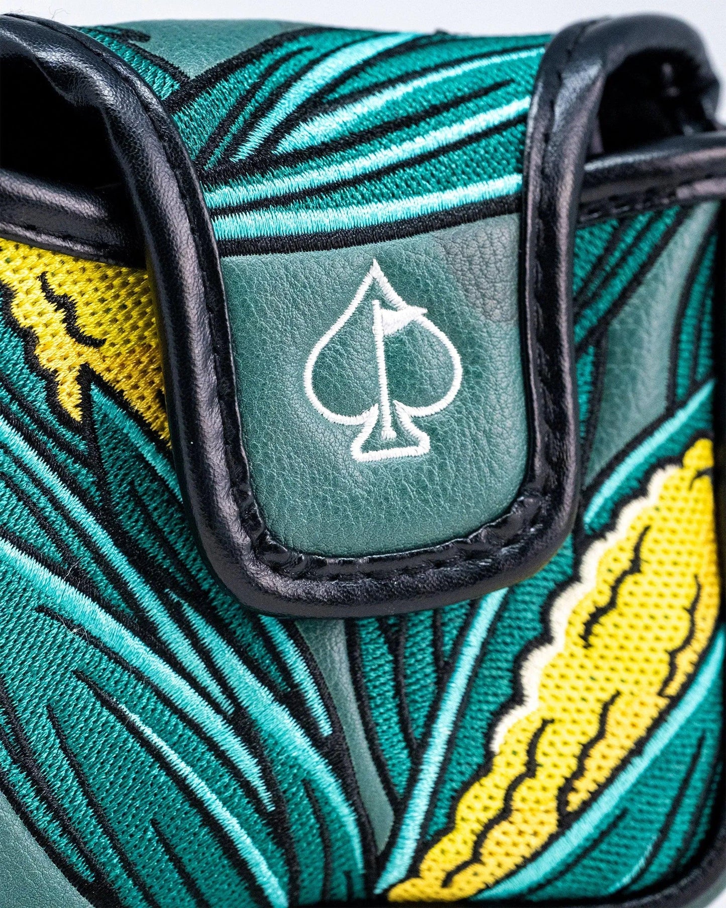 PGAHeadcovers_WebsitePDPs_CornStarArtboard26 - GOLF LEAGUE