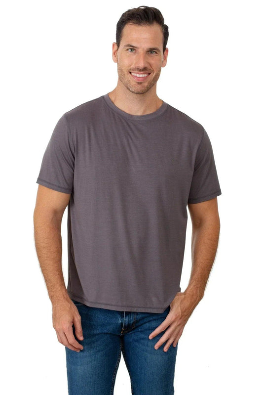bamboo-tshirt_slate-gray-model-front - GOLF LEAGUE