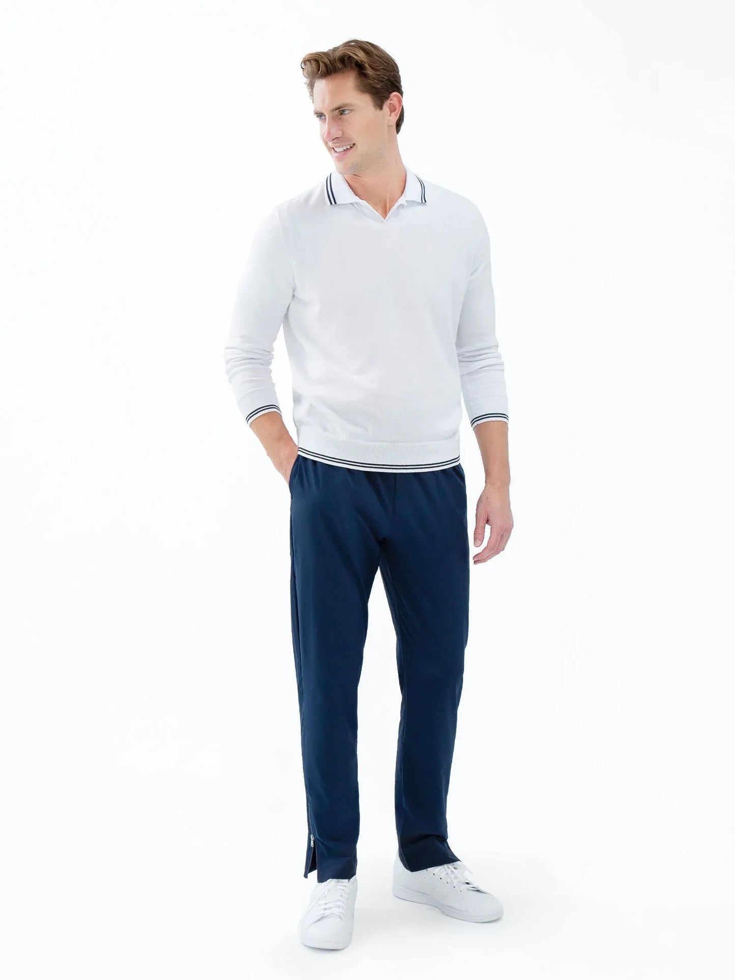 Classic V Neck Sweater - White/Midnight - GOLF LEAGUE