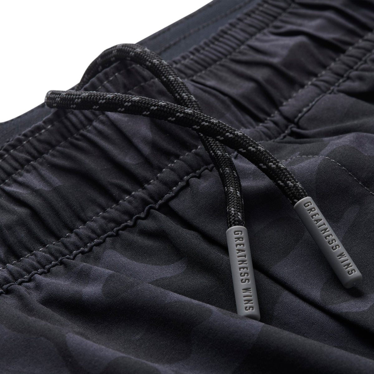 Core Tech 5" Short