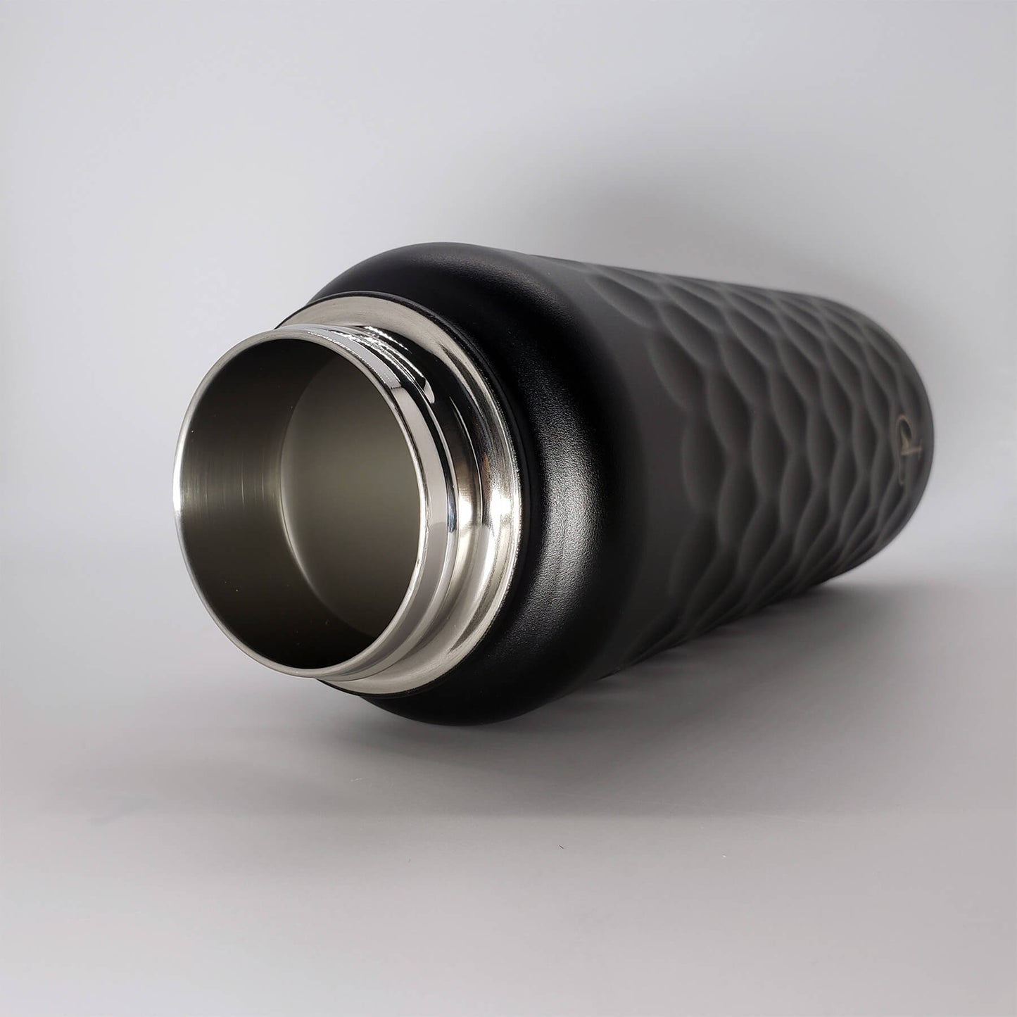 32 oz Black Spout Lid
