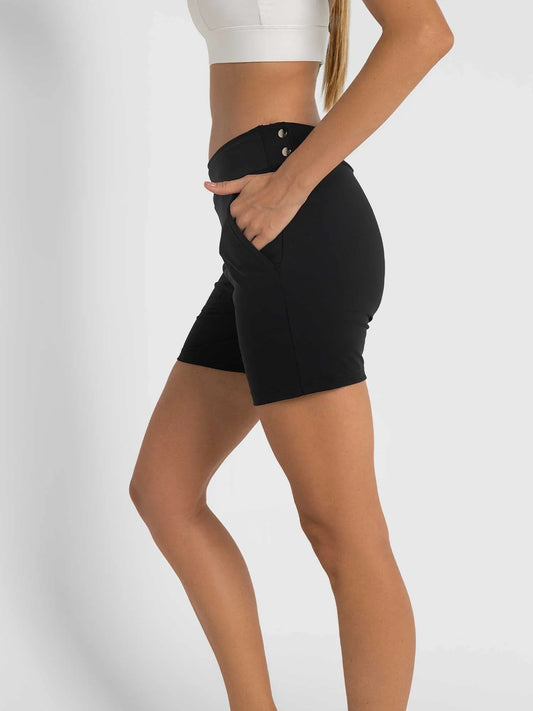 Women's Cleo Short - Stylish & Functional for Active Lifestyles - Black - GOLF LEAGUE