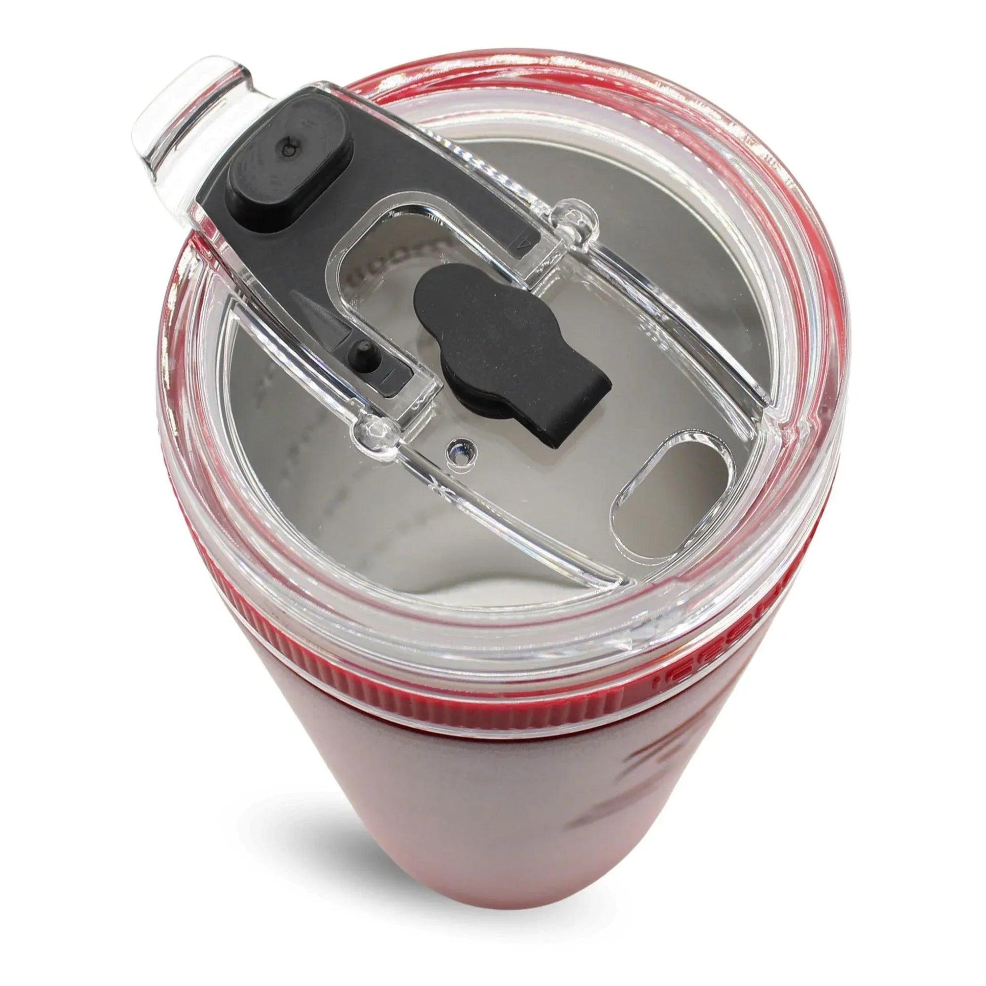 26FLEXRED_26ozFlexBottle_Red_3qtr_LidCloseUp_DrinkFlapOpen_shadow - GOLF LEAGUE