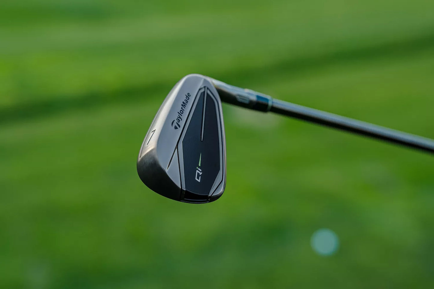 TaylorMade Qi Gunmetal Irons