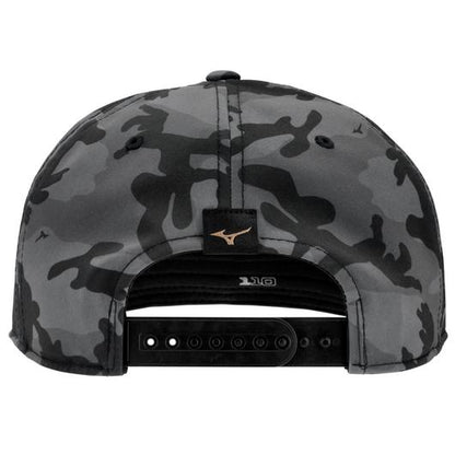 Crossed Clubs Snapback Golf Hat