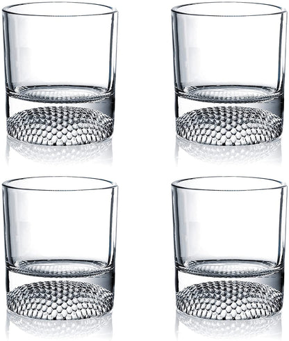 The Wine Savant Golf Ball Whiskey Glasses Set of 4-8oz Golf Gifts - Unique Whiskey Golf Glasses Set - Golf Gifts For Men & Women - Gifts for Golfers Golf Accessories Golf Ball Glasses (4 pack)