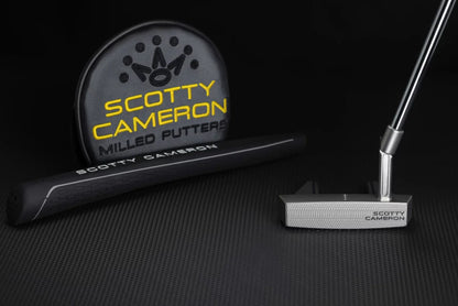 Scotty Cameron 2025 Phantom 7.2 Putter