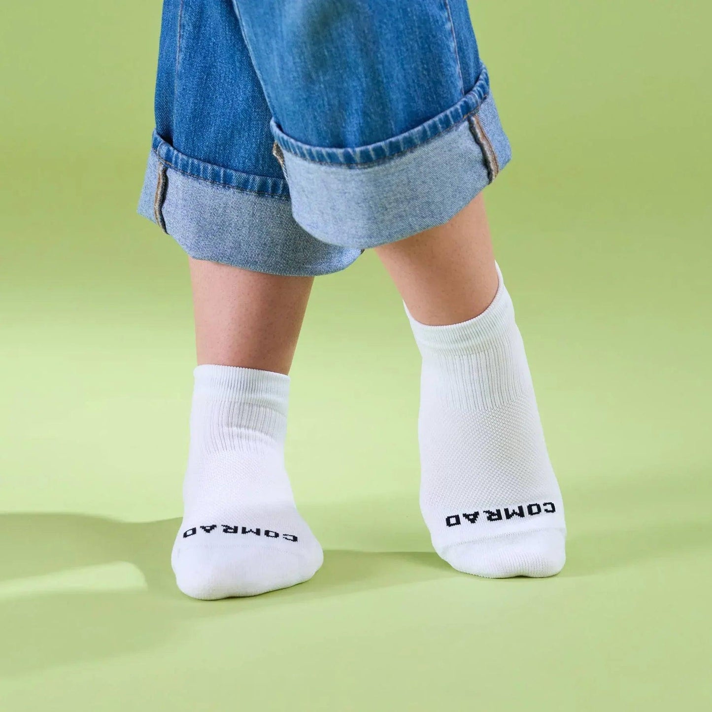 ANK-SL-1900-Solid-Nylon_white_lifestyle1_8b6c96c9-ea9b-46cf-bc0c-5e1026a1ec60 - GOLF LEAGUE