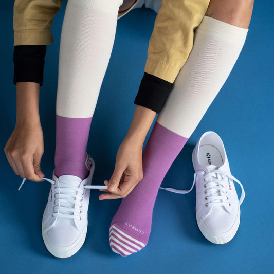 CTK-CB-3977-knee-high-cotton-tencel-colorblock_cream-mulberry_lifestyle1-1800x_3748f036-beab-4266-a191-7a4fb46fefae - GOLF LEAGUE