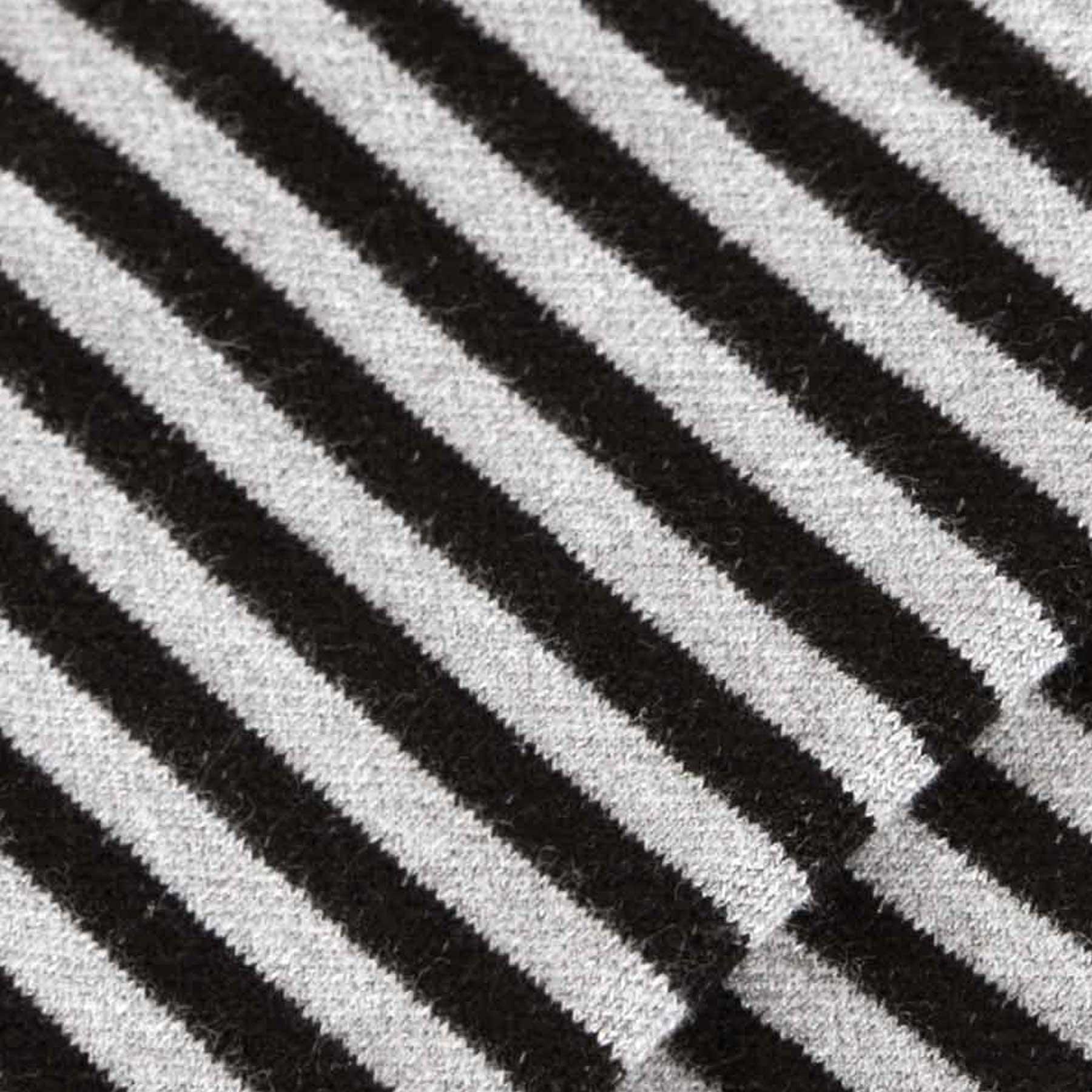 CTK-SK-3809-knee-high-cotton-tencel-stripe_grey-black_macro-lil_12b1cee5-9364-459f-85db-058e1d03e502 - GOLF LEAGUE