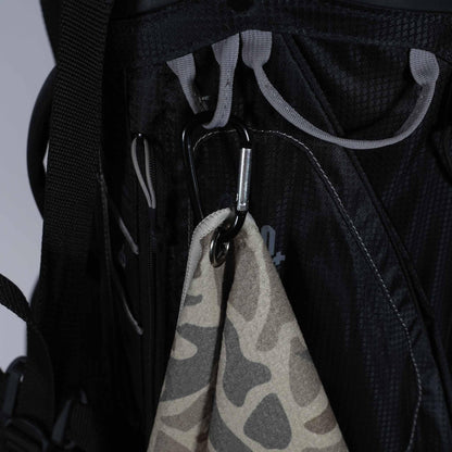CamoTowel_onbag_clip - GOLF LEAGUE