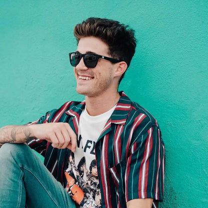 Black / Smoke Classics