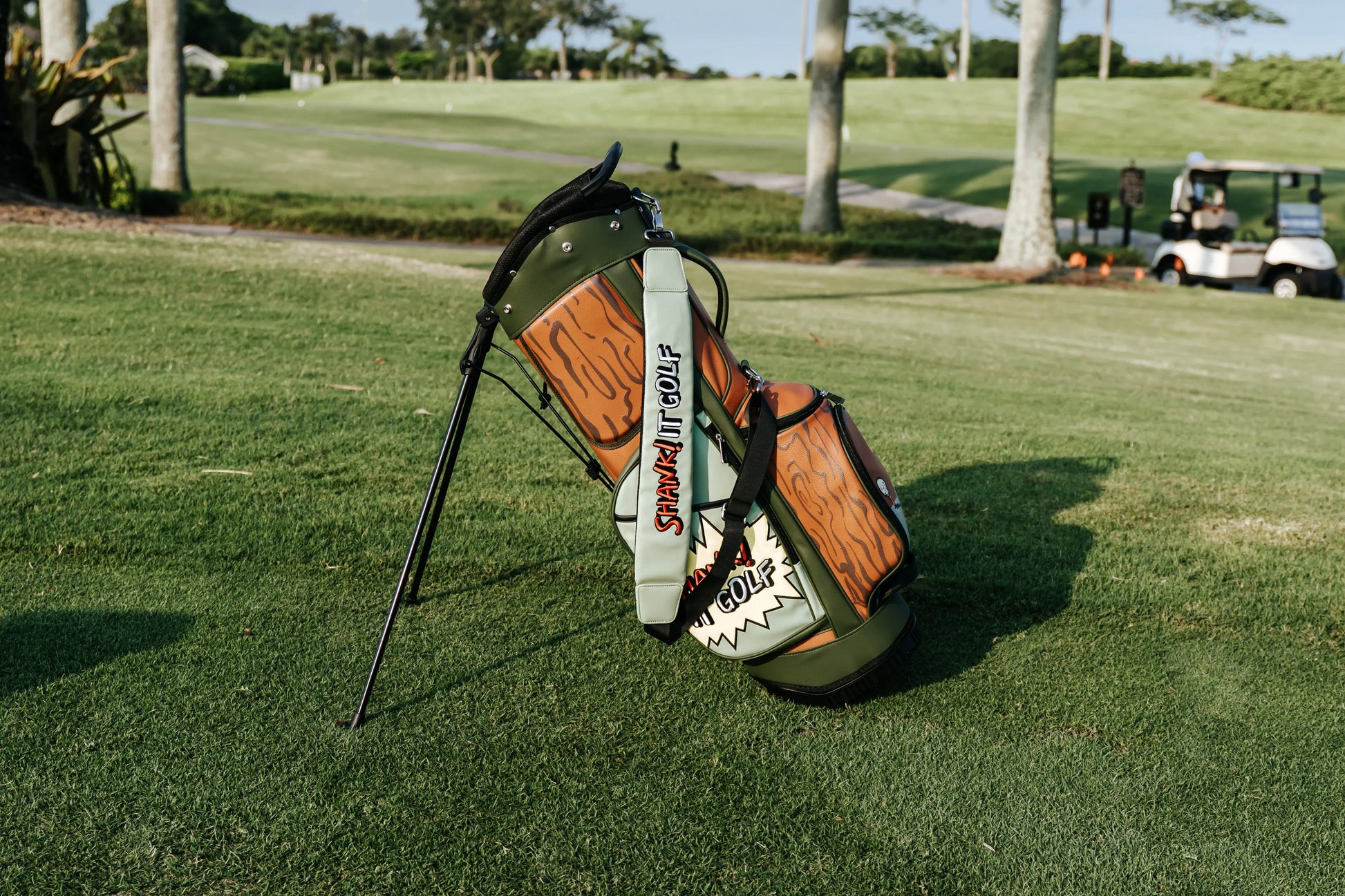 Sasquatch Golf Bag - GOLF LEAGUE
