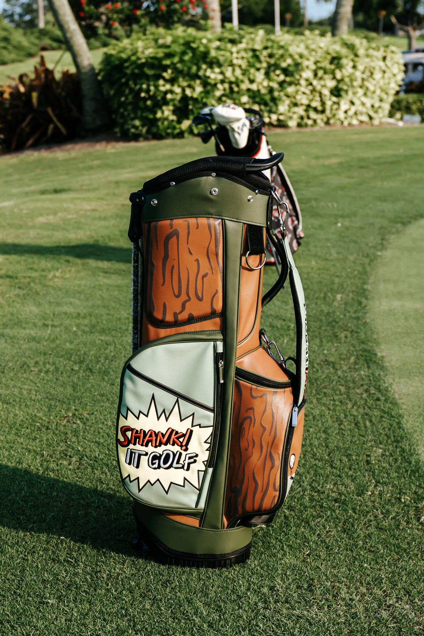Sasquatch Golf Bag - GOLF LEAGUE