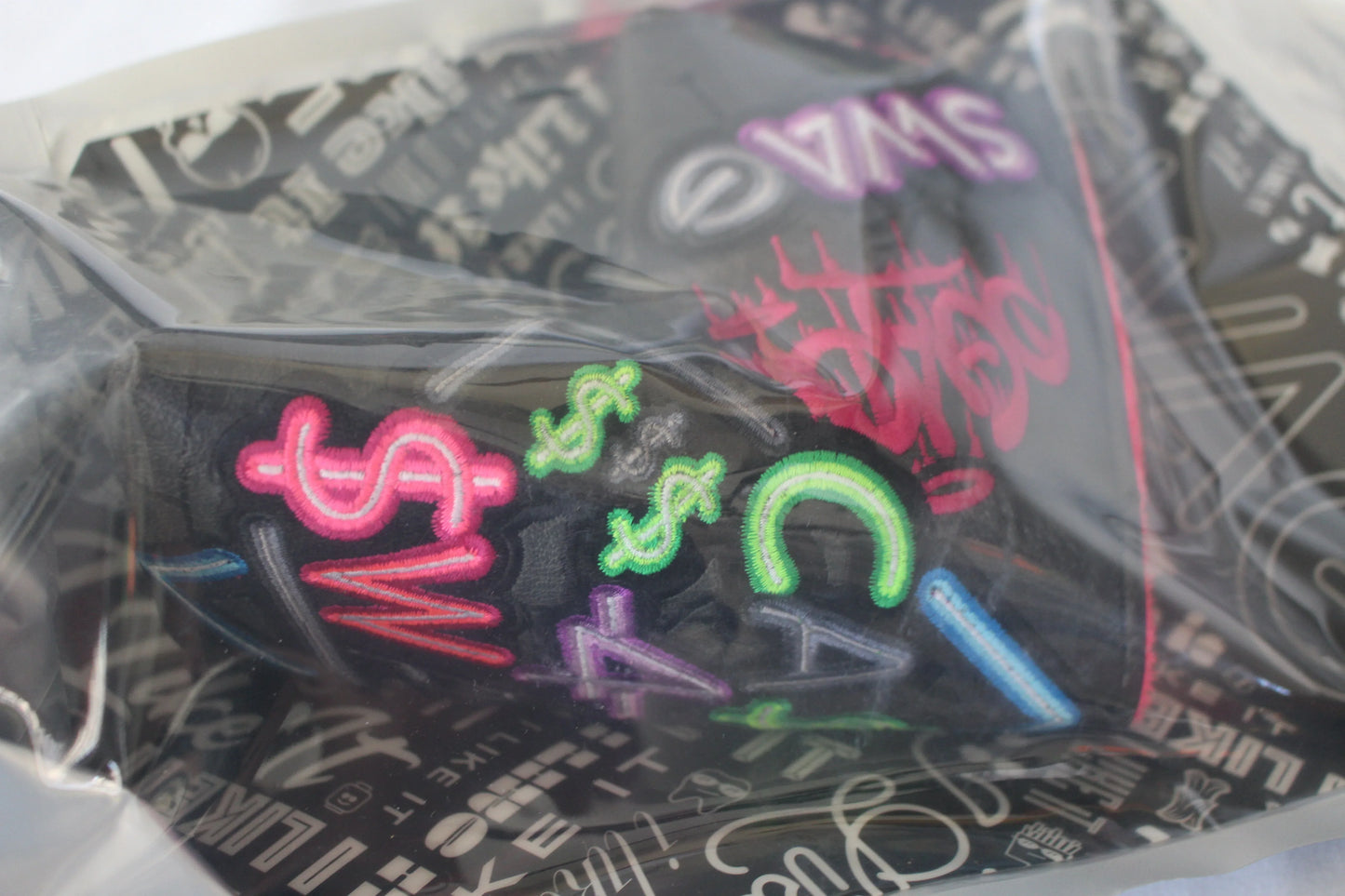 Swag Golf Cash 4 Swag Neon Blade Putter Headcover - GOLF LEAGUE