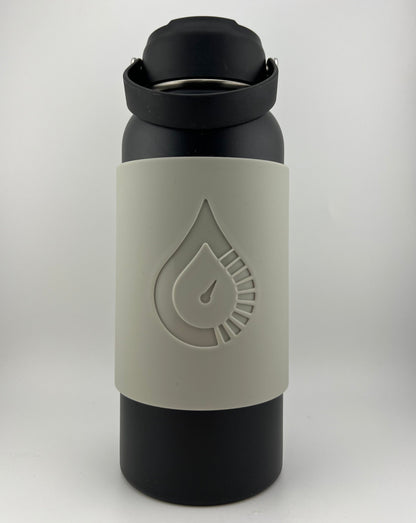 32oz Black Bottle + Magnetic Sleeve (COMBINATION)