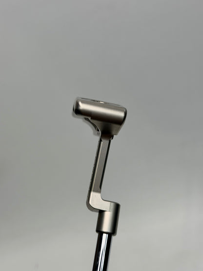 Scotty Cameron Special Select Newport 2 Putter 35" Like New w/ Headcover