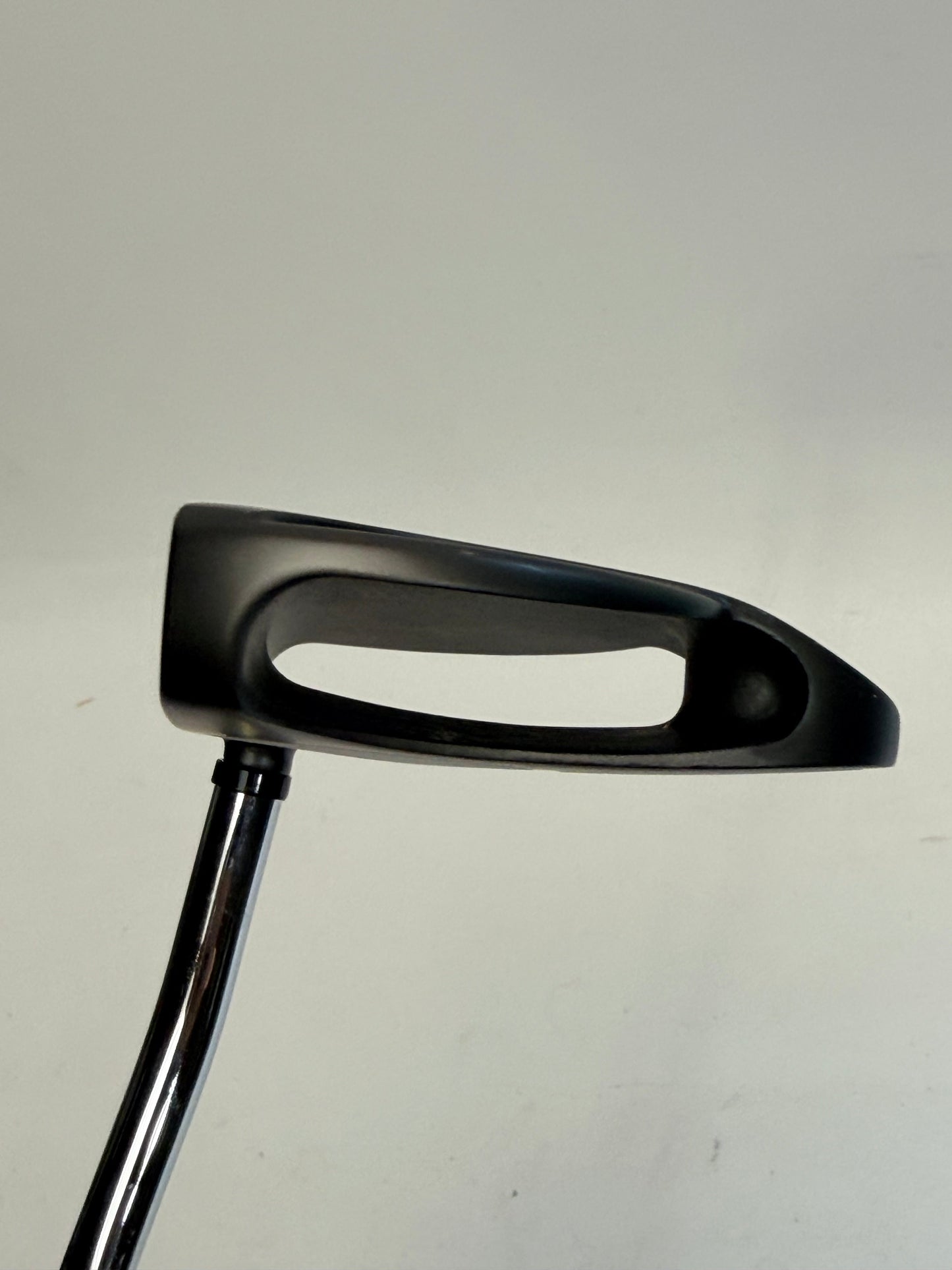 Odyssey White Hot Microhinge 2-Ball Broomstick Putter 48" (Used)