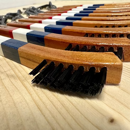 Hazy Hickory Brush