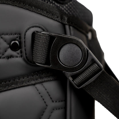 LUXCarryBagTar-CLIP-SQ - GOLF LEAGUE