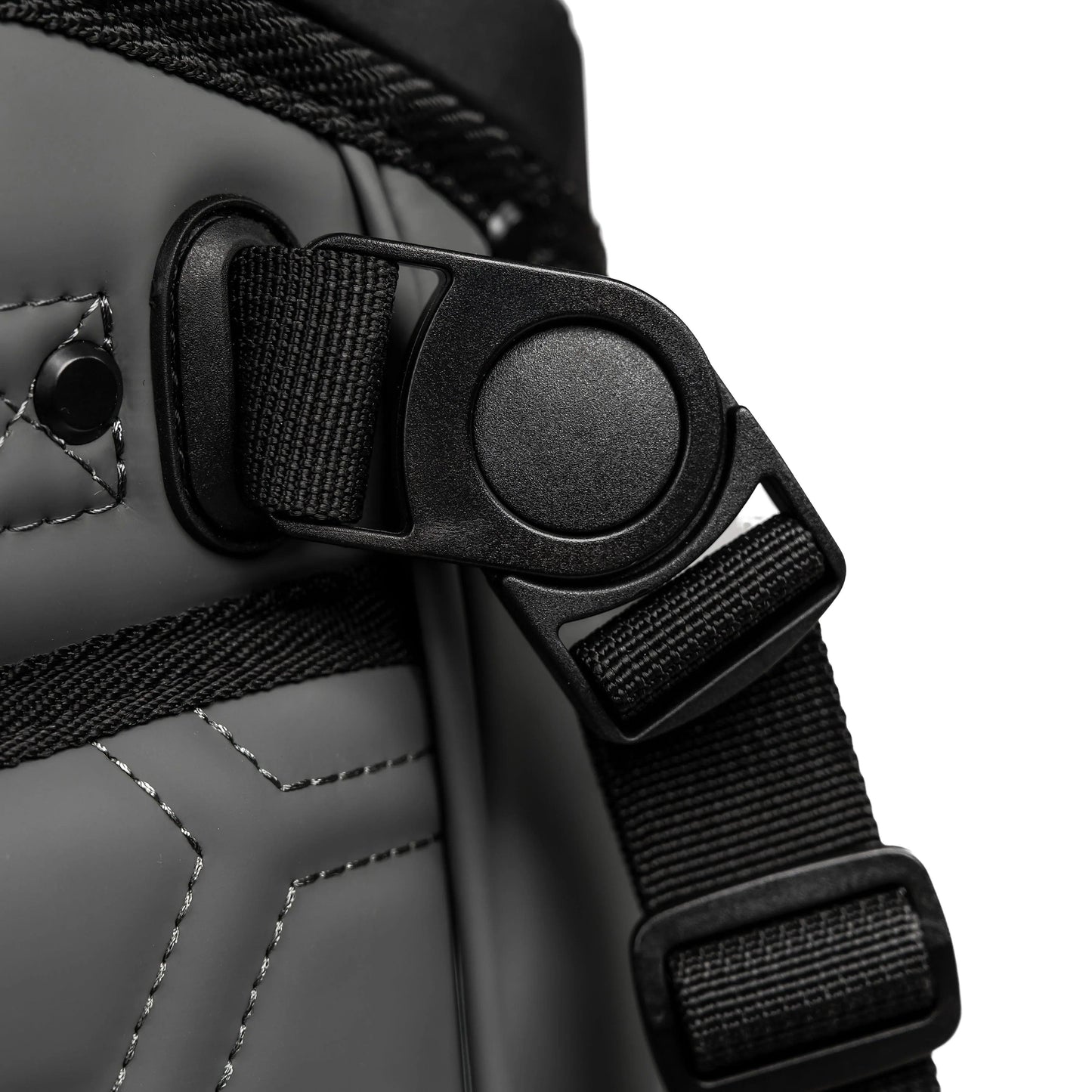 LUXV28.5CarryBagHippo-CLIP-SQ_0eaba983-9ee8-42db-b919-304d4d7b17b2 - GOLF LEAGUE