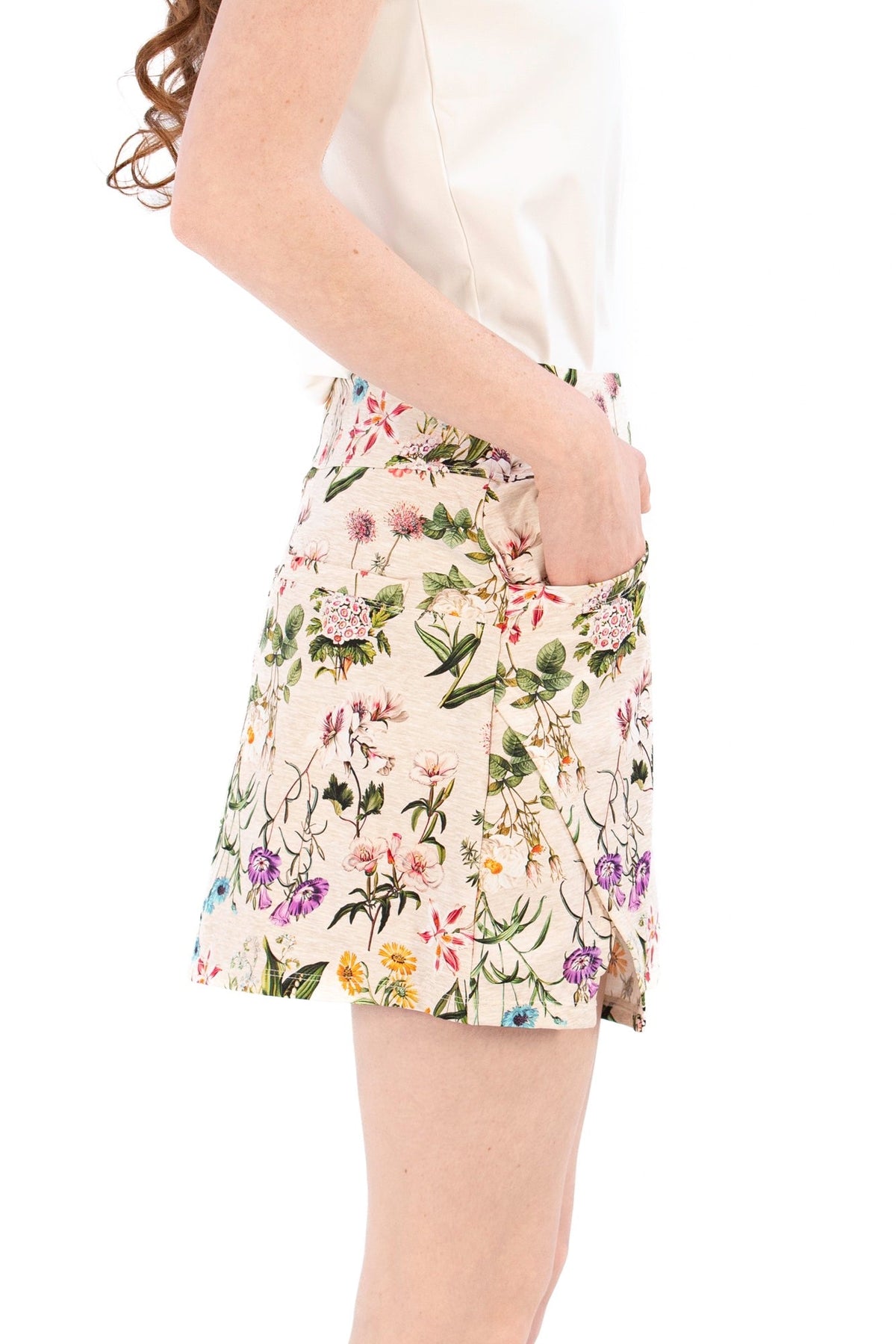 Mille Fleurs Notch Hem Skirt