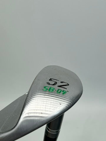 TaylorMade MG4 52 Wedge LH Dynamic Gold Tour Issue Wedge 115
