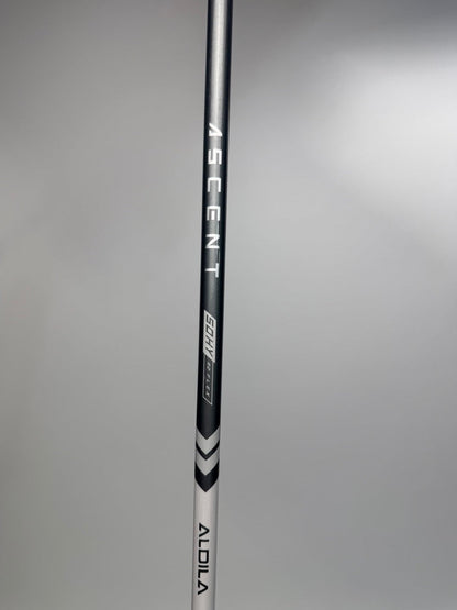 Titleist TSR1 5 Hybrid 23° RH Aldila ASCENT 60HY R2