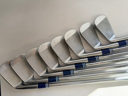 TaylorMade Tour Preferred MB Irons 3-PW RH Project X 6.5 X-Stiff