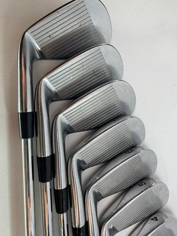 TaylorMade Tour Preferred MB Irons 3-PW RH Dynamic Gold XP S300 Stiff