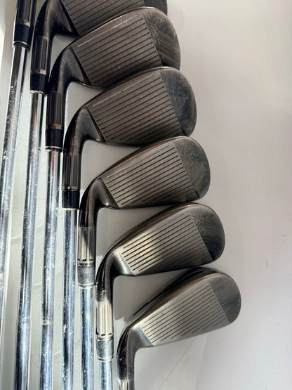 TaylorMade M2 Iron Set 4-PW RH REAX 88 Stiff Winn Midsize