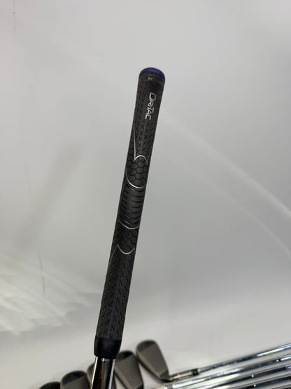 TaylorMade M2 Iron Set 4-PW RH REAX 88 Stiff Winn Midsize