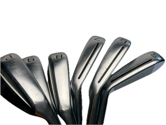 TaylorMade P770 Irons 5-PW RH DG 105 X100 Extra Stiff (Used)