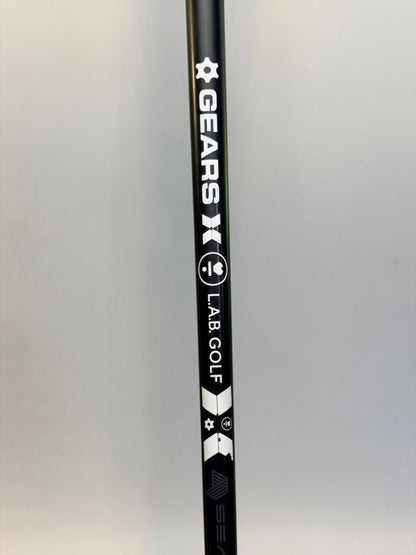 L.A.B. Golf DF3 Broomstick Putter