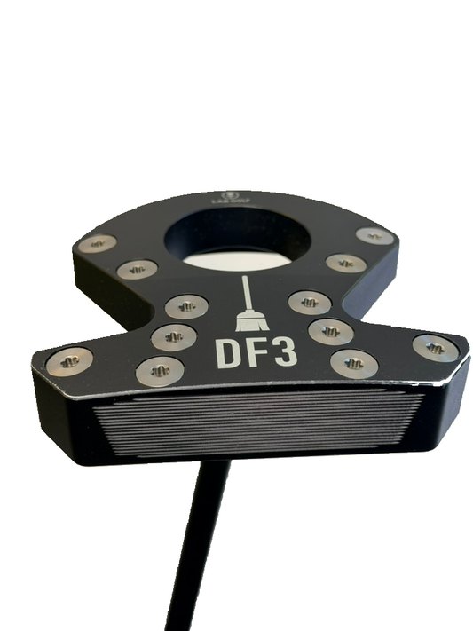 L.A.B. Golf DF3 Broomstick Putter