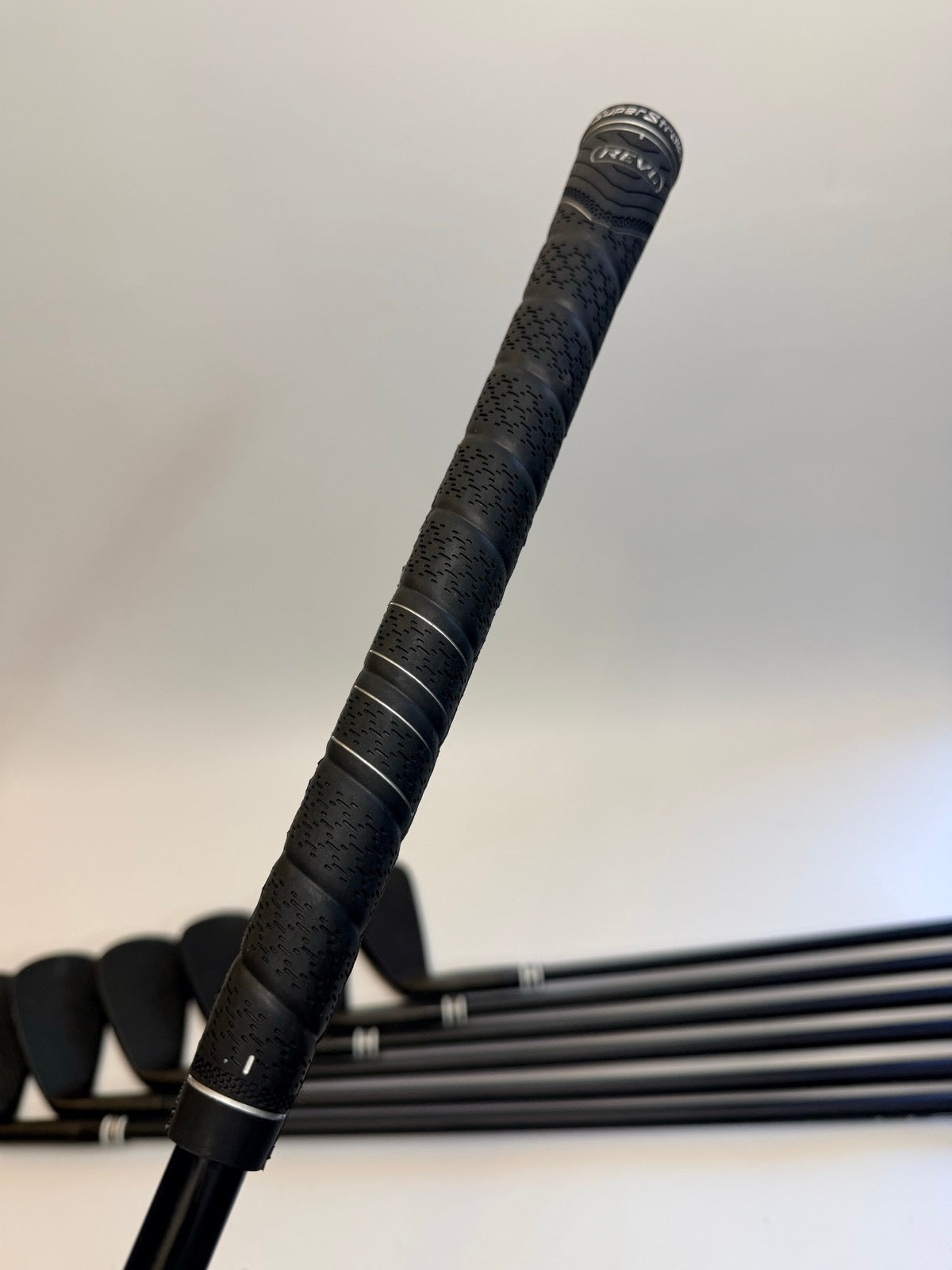Miura IC-602 Black 5-GW Iron Set RH Fujikura AXIOM 105 S Stiff Midsize