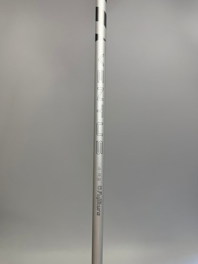 Fujikura Ventus White 4-R2 VeloCore+ Shaft TaylorMade Adapter 44.75 in