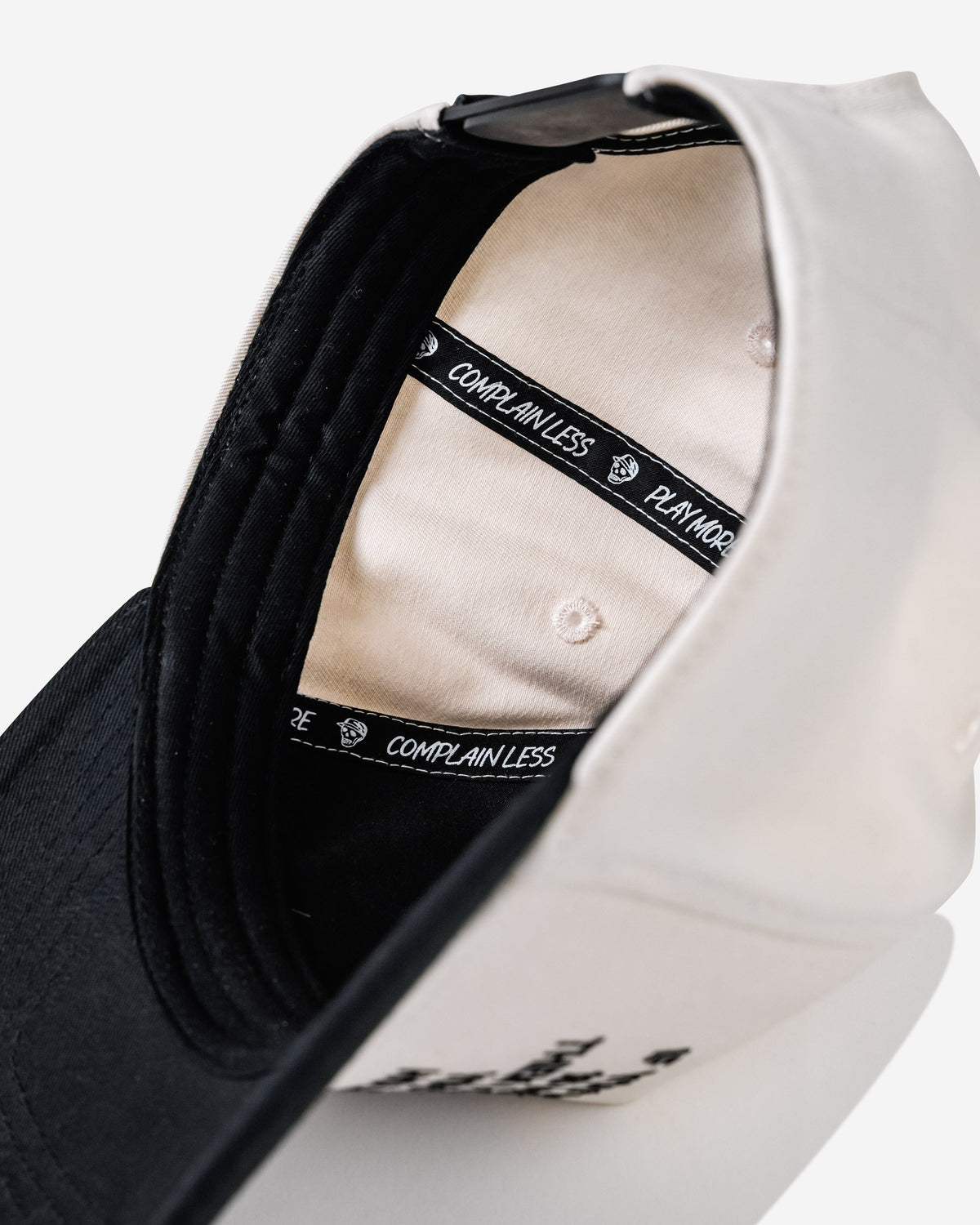 A-Player Phrase Hat - Cream / Black