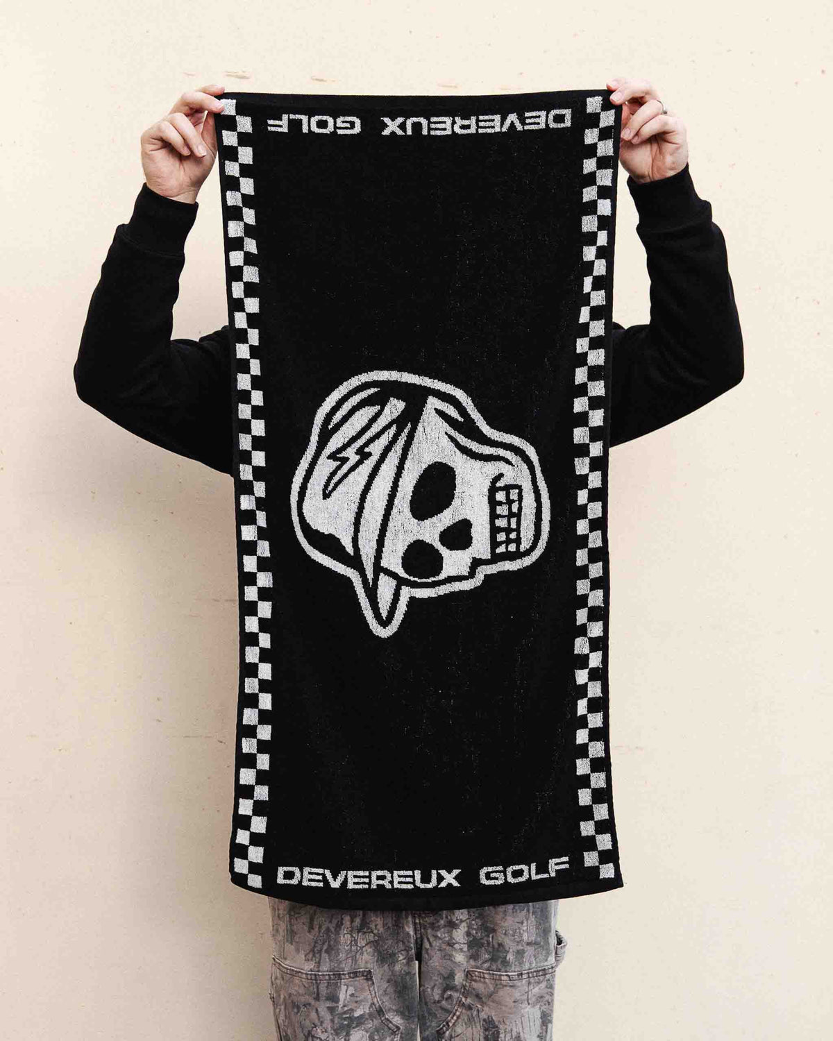 Skull Caddie Knitted Towel - Black / White