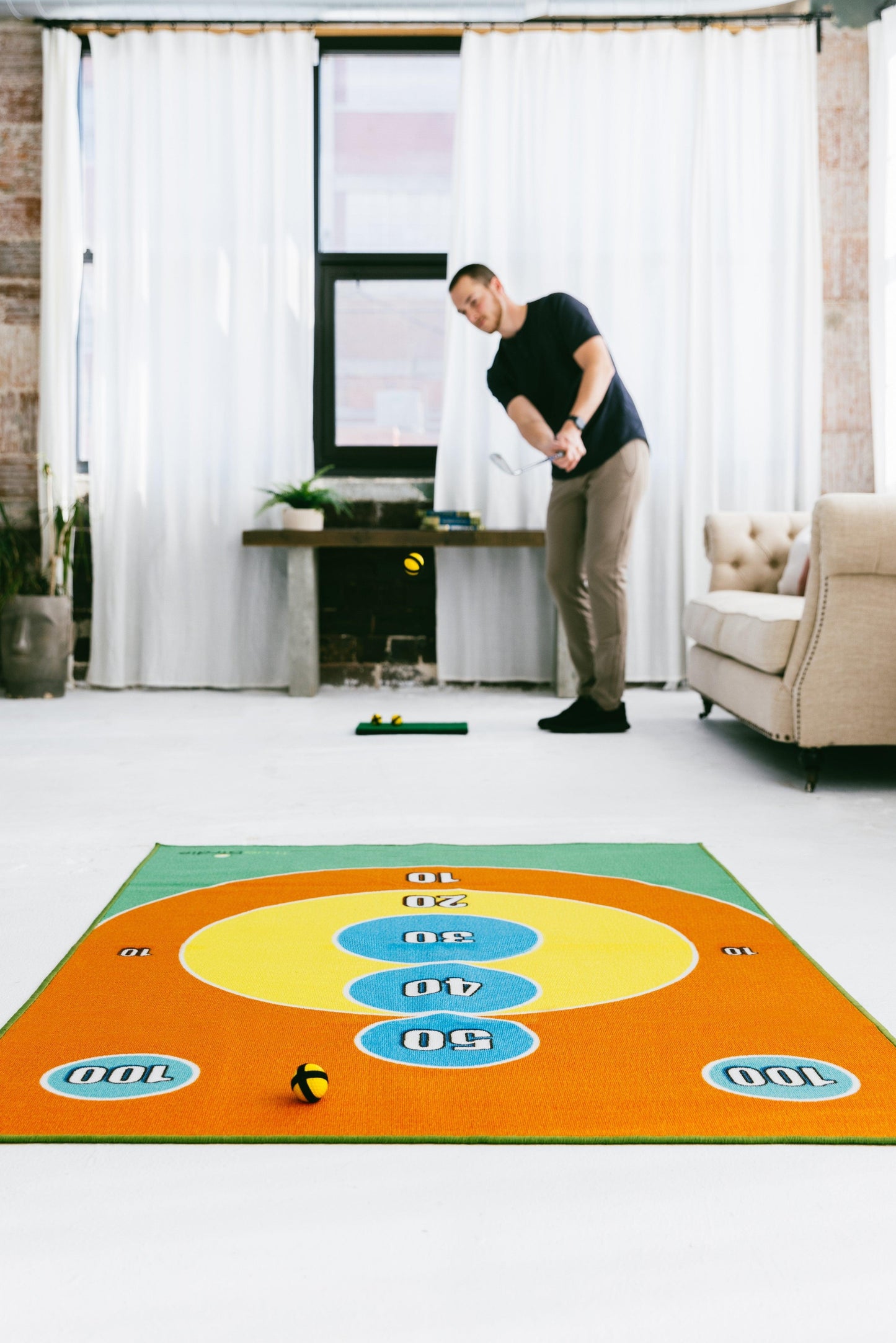 Chip Battle - Golf Chipping Game