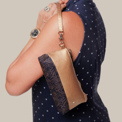 Wristlet-2 - GOLF LEAGUE