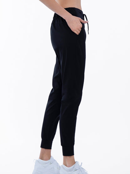 Alexa Jogger - Black