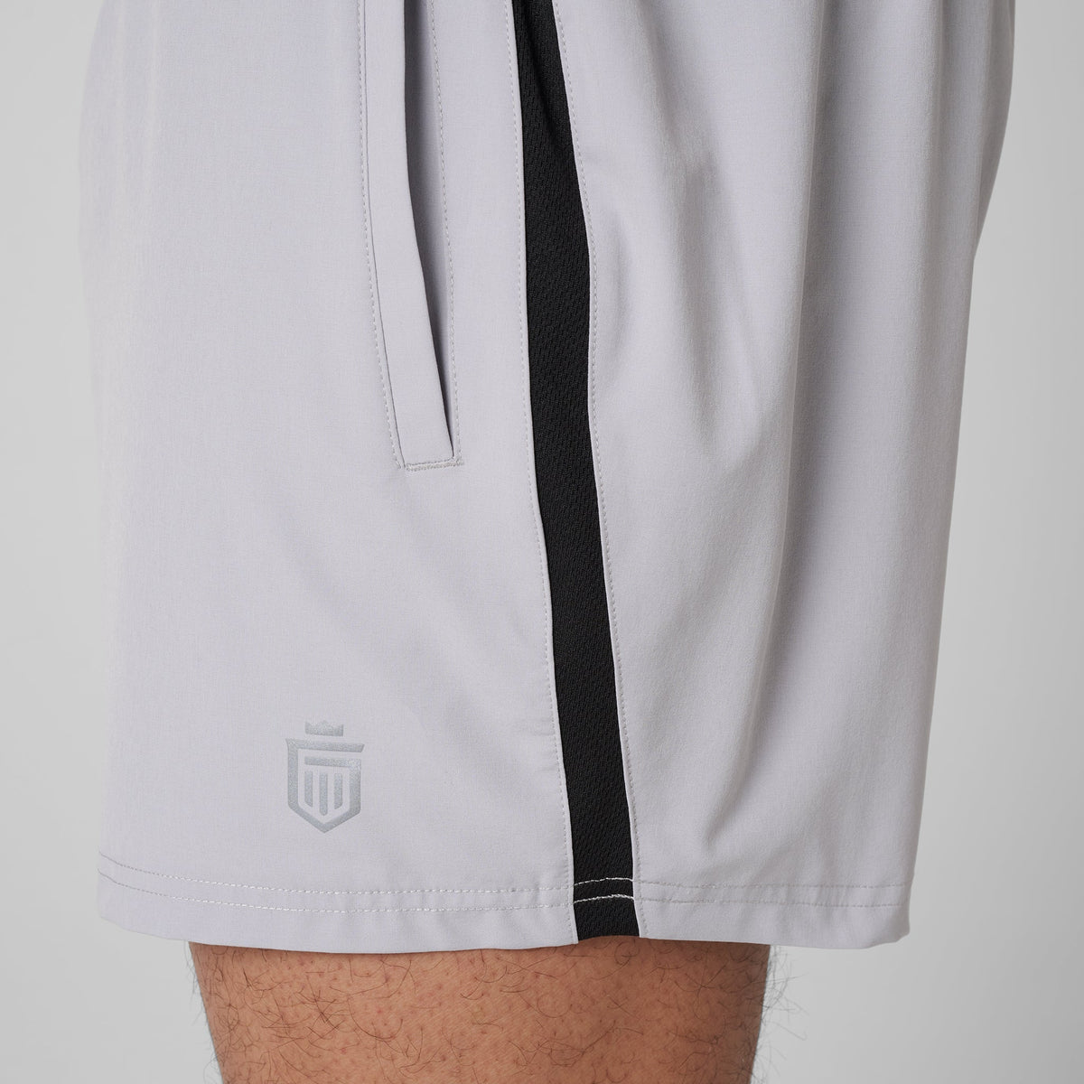 Core Tech 5" Short