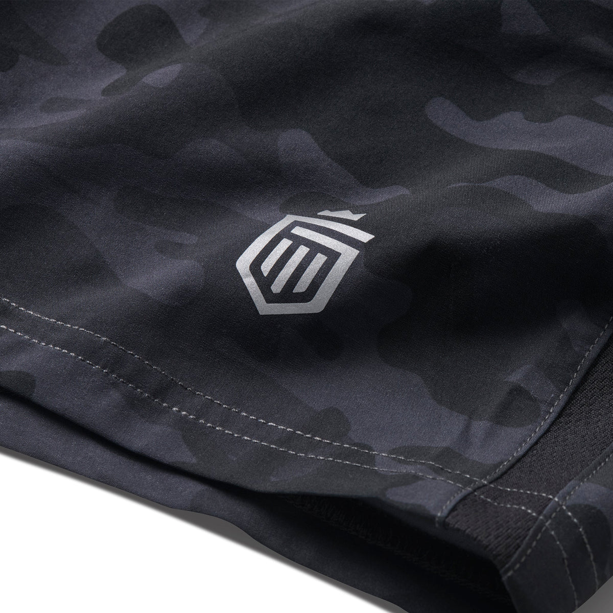 Core Tech 5" Short